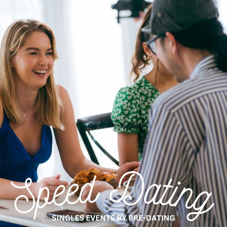 Detroit attendees of Speed Dating in Michigan enjoying the event!